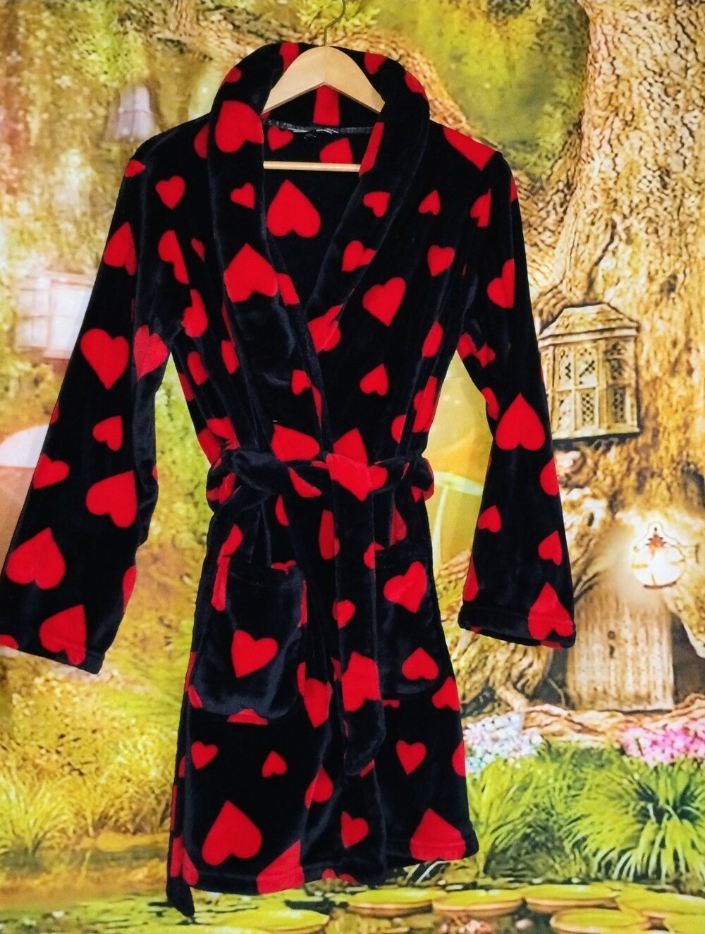 Vs Heart Print Short Cozy Robe - Picture 4 of 6